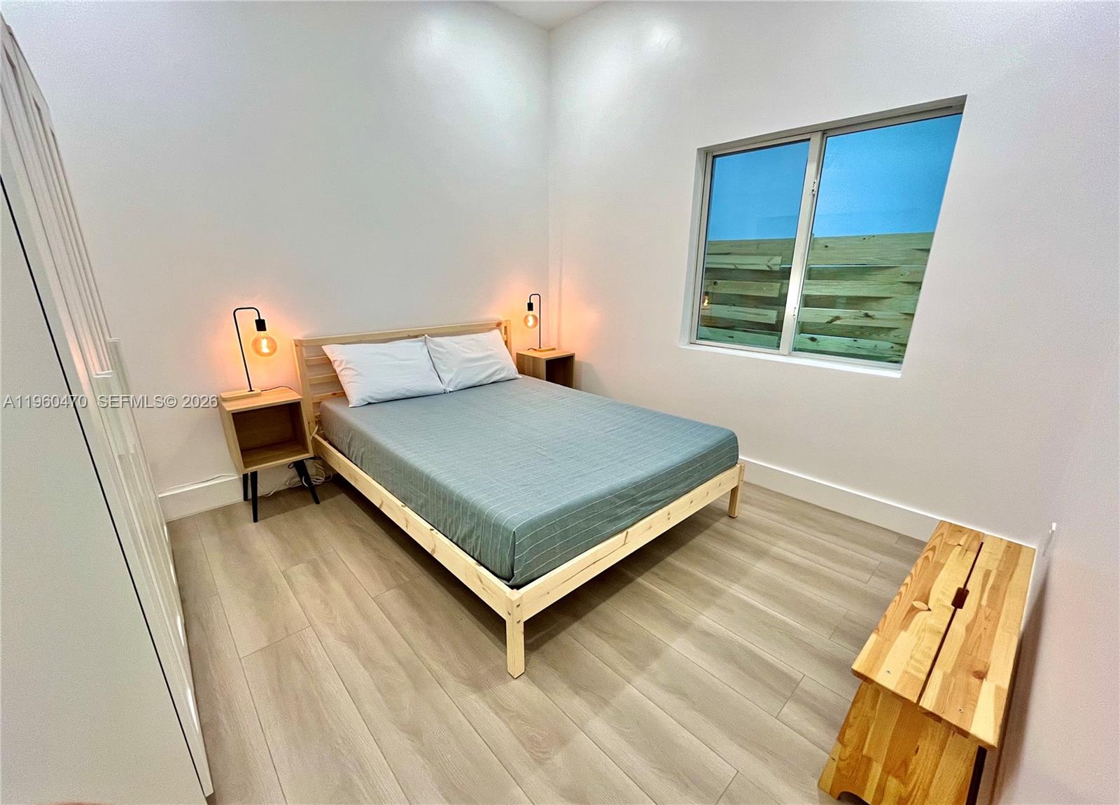 EDISON HEIGHTS - Residential Income