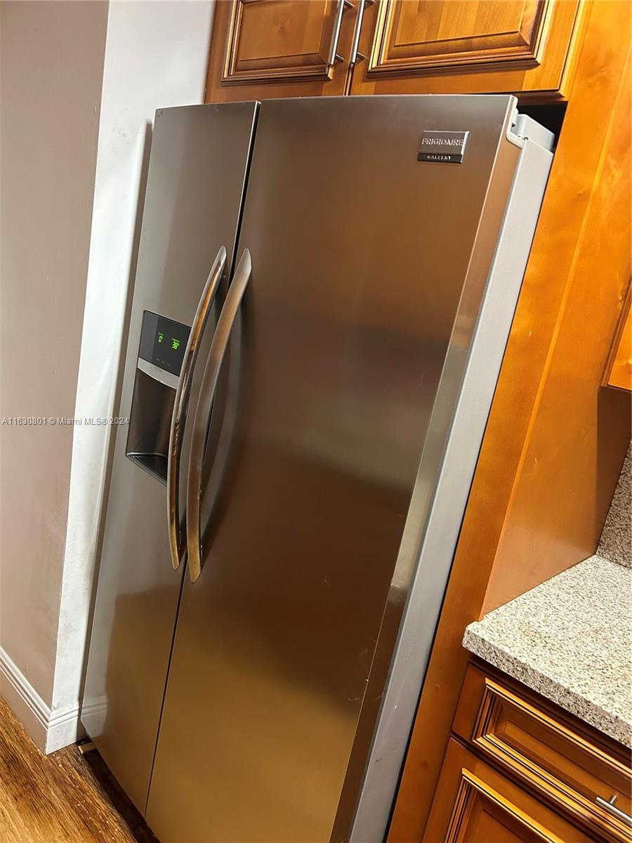 FOUR WINDS CONDO - Residential
