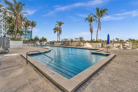 Tiny photo for 3029 NE 188th St #822, Aventura, FL 33180 (MLS # A12042301)