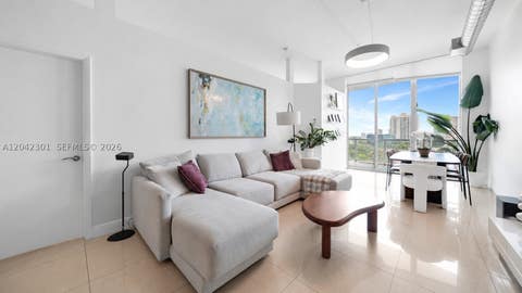 Photo of 3029 NE 188th St #822, Aventura, FL 33180 (MLS # A12042301)
