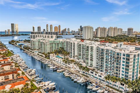 Tiny photo for 3029 NE 188th St #822, Aventura, FL 33180 (MLS # A12042301)