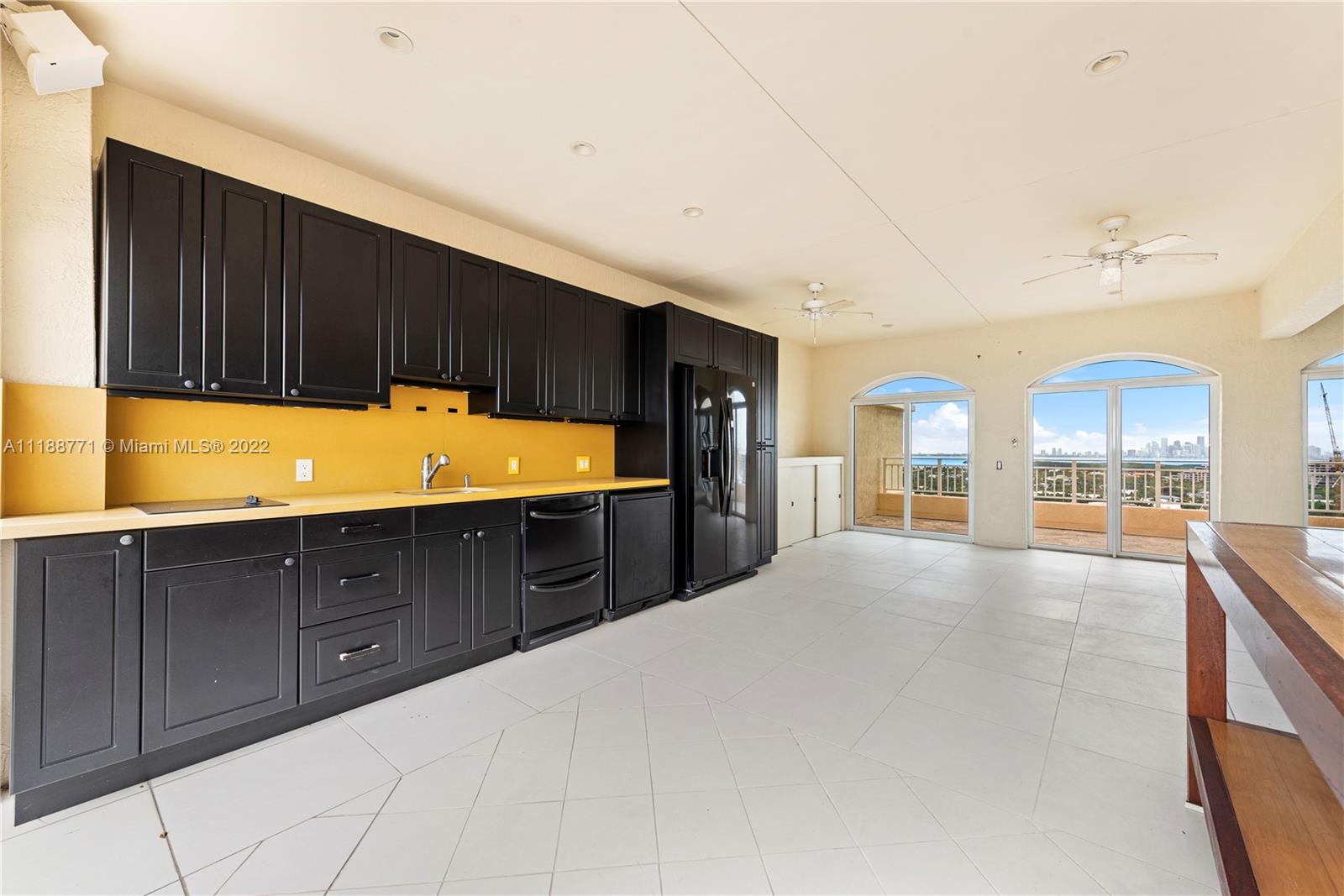 OCEAN TOWER TWO CONDO - Residential