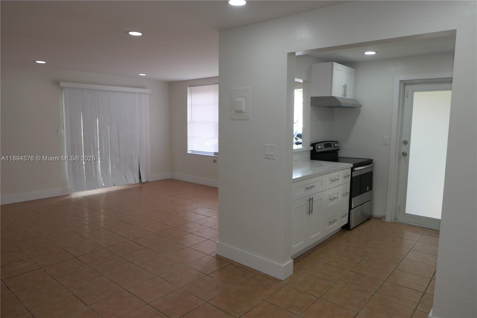 FUNSTON CONDO APTS - Residential Lease