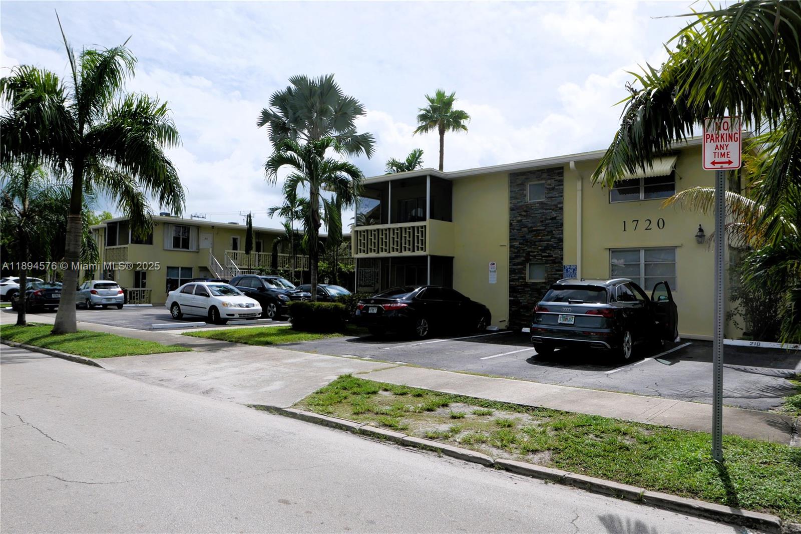 FUNSTON CONDO APTS - Residential Lease