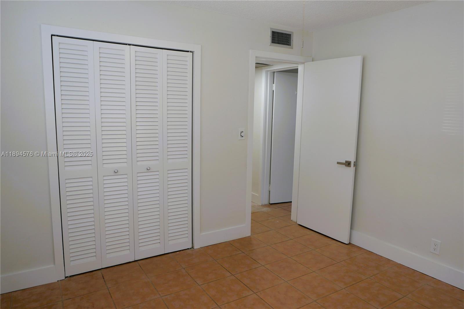FUNSTON CONDO APTS - Residential Lease