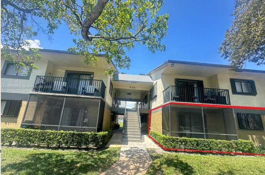 Great investment opportunity in East Deerfield Beach! This 2-bedroom, 2-bath ground-floor condo in Tivoli Trace features a spacious split-bedroom layout,  and plenty of potential. 
The unit requires a full renovation—including kitchen, flooring, and bathrooms—making it ideal for buyers looking to customize or investors seeking a value-add project.
Tivoli Trace is a well-maintained community offering a pool, tennis courts, and generous guest parking. Conveniently located just minutes from the beach, shopping, dining, and major highways.