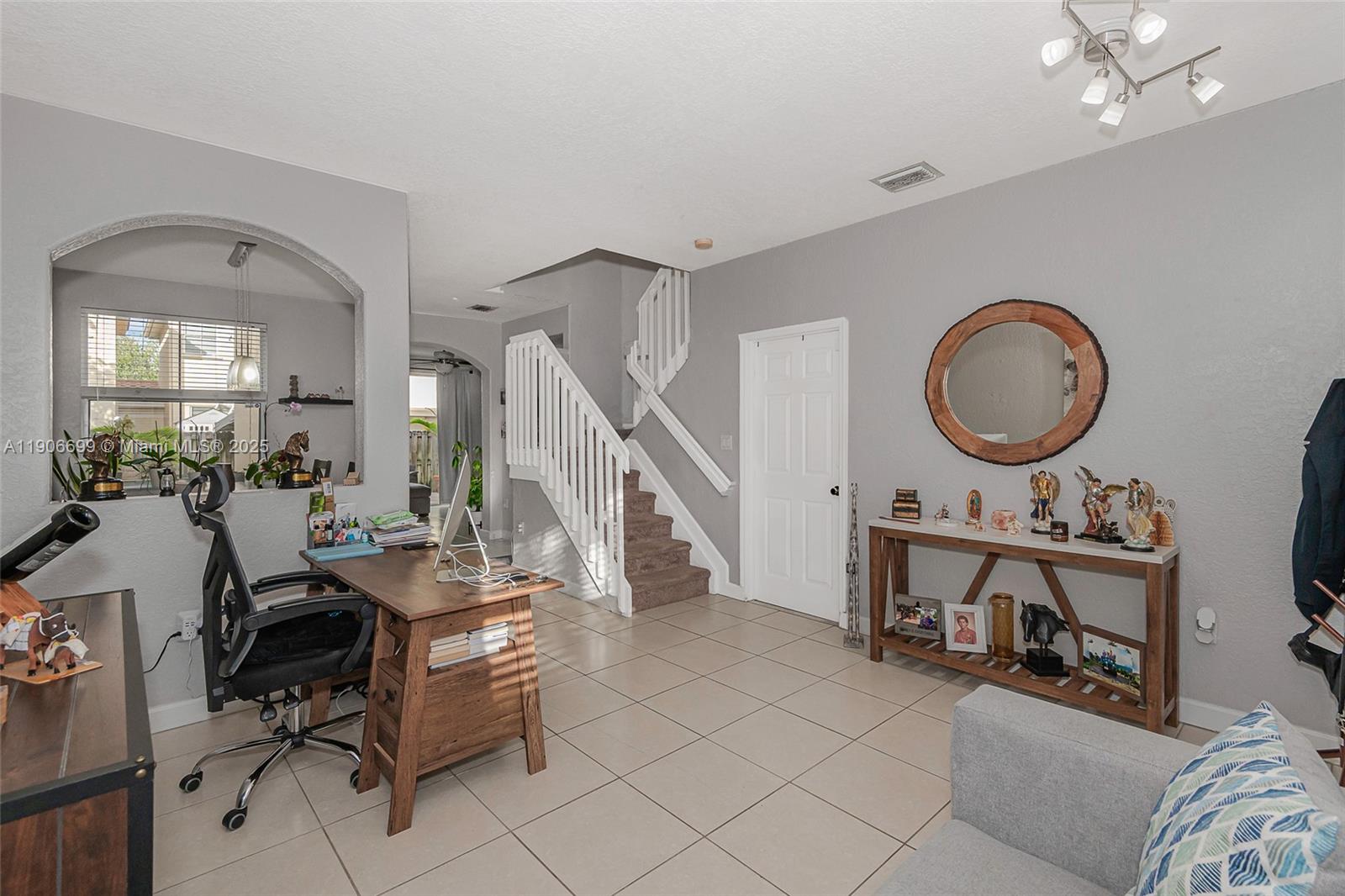 PARCEL I NAUTICA PLAT - Residential Lease