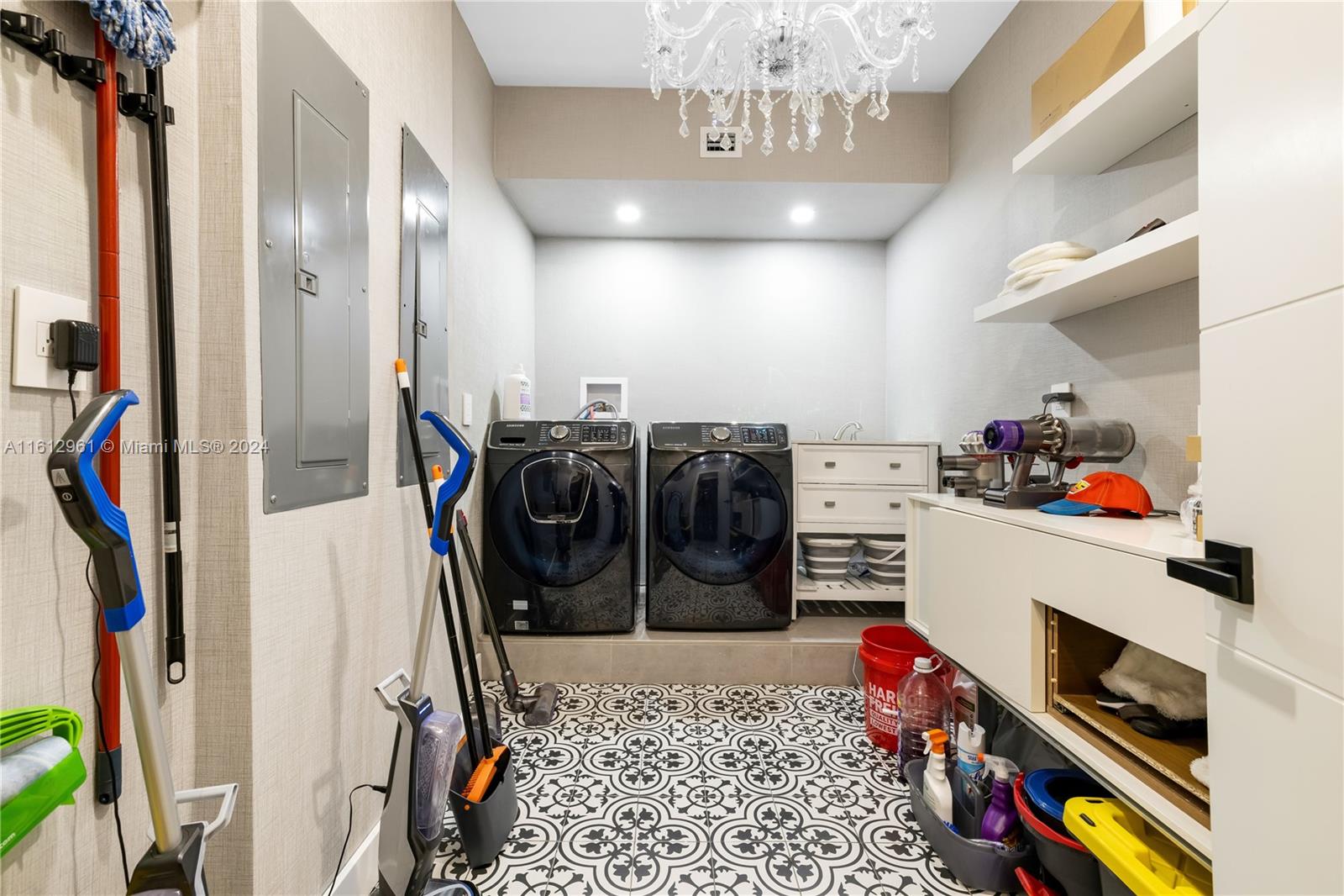 Glenvar Hights - Residential