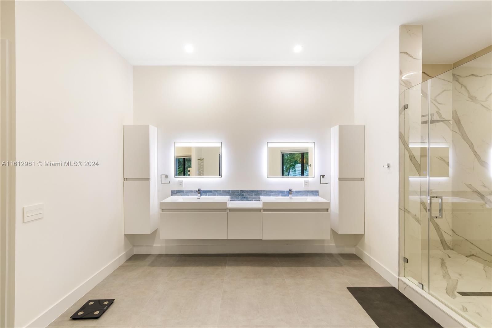 Glenvar Hights - Residential