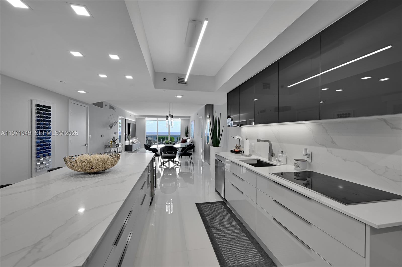 BEACH CLUB THREE CONDO - Residential