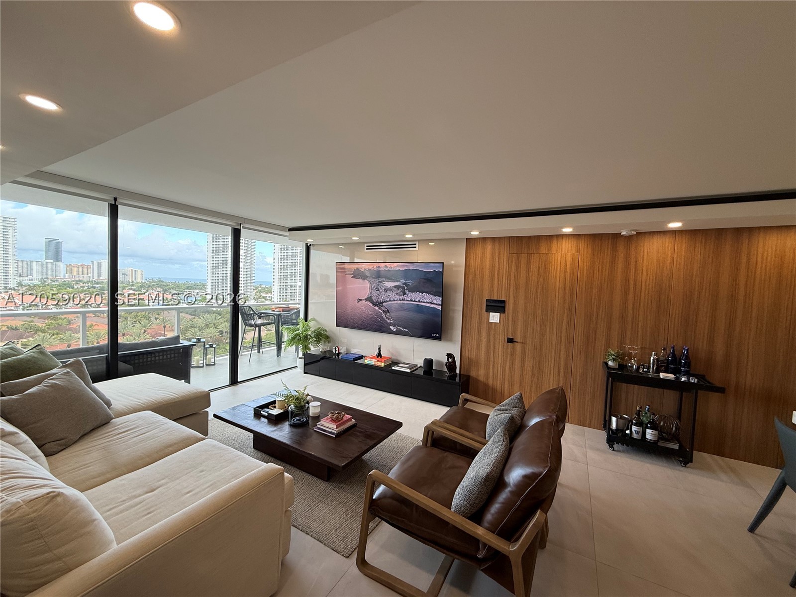 3701 N Country Club Dr 1209