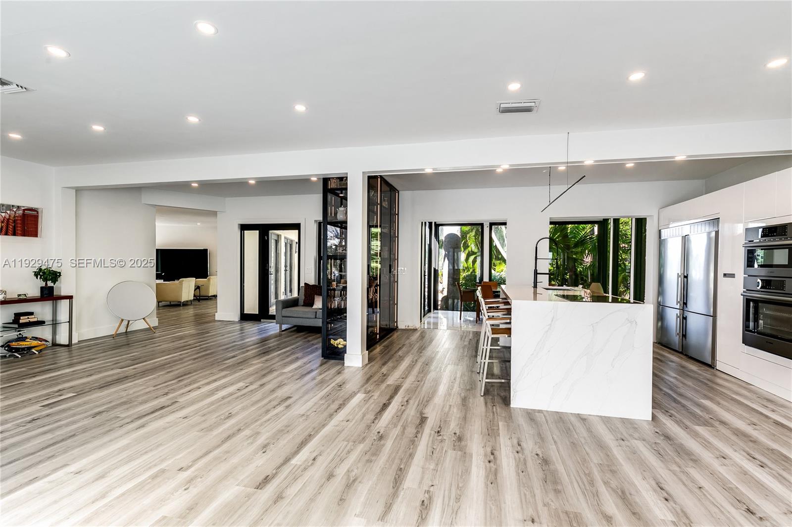 1349 Middle River Dr