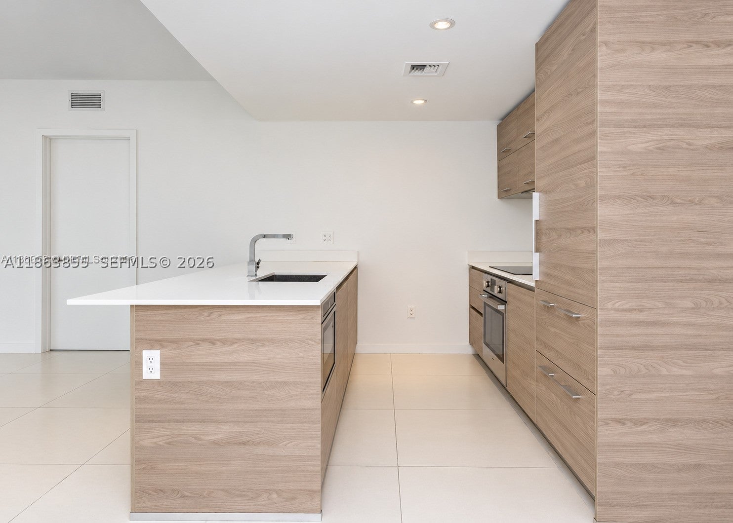 1300 S Miami Ave 1602