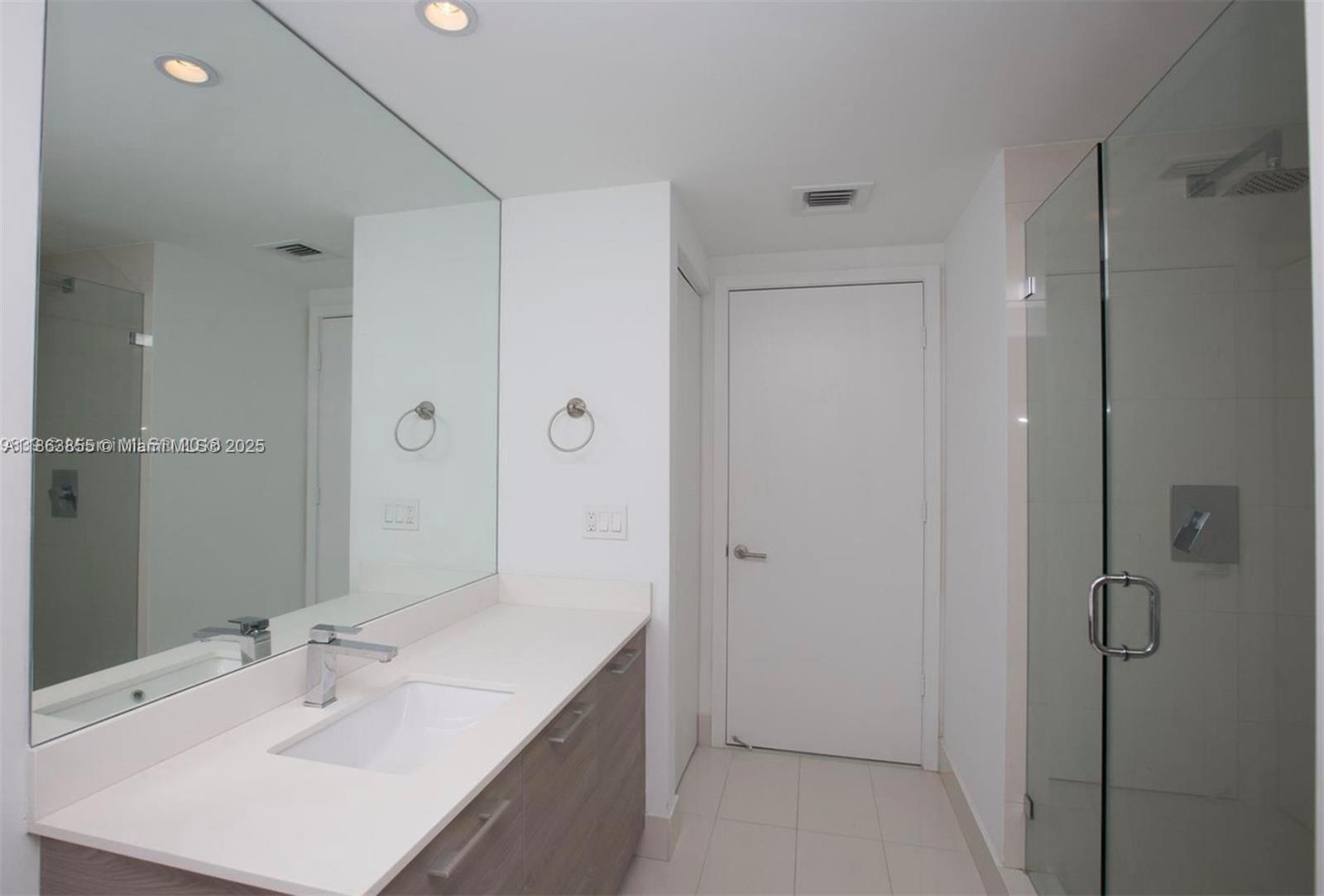 1300 S MIAMI AVENUE CONDO - Residential