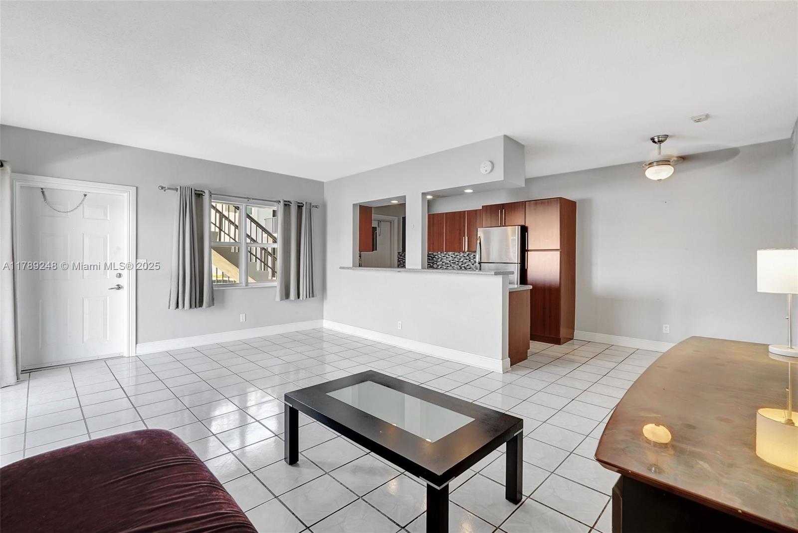 WATERWAY @ HOLLYWOOD BEAC - Residential