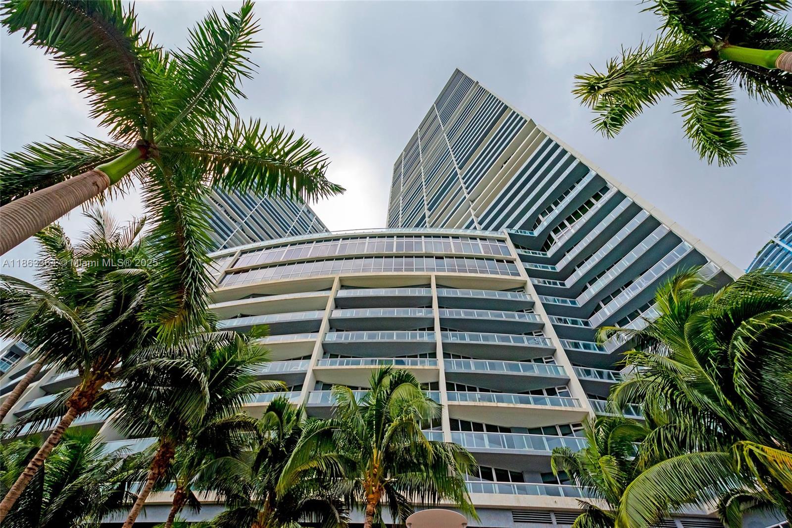 Spectacular Bayliner Unit 520 was designed by Philippe Starck. 2 Bed + den, rare in the market for rent. Best line at icon Brickell, best enjoyable views of intercoastal sea. Water views from everywhere in this luxury unit. Each room has access to the balcony, which means that you will enjoy the view from every room, oversized custom walk-in closets, Italian kitchen cabinetry, and an in-unit washer/dryer. Icon Brickell features amenities including Tree Olympic pool on a tree-lined promenade deck with daybeds facing Biscayne Bay, a huge state-of-the-art fitness center, a theater room, and on-site luxury restaurants, world-famous Italian eatery Cipriani and high-end Mexican cuisine Cantina La Veinte, Walking distance to Brickell. Easy to show. Rental payment includes cable and internet.
