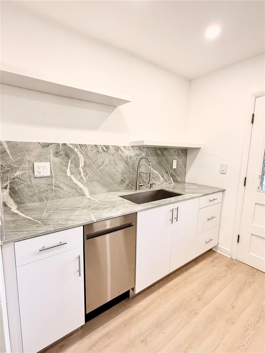 ADMIRAL FARRAGUT CONDO - Residential Lease