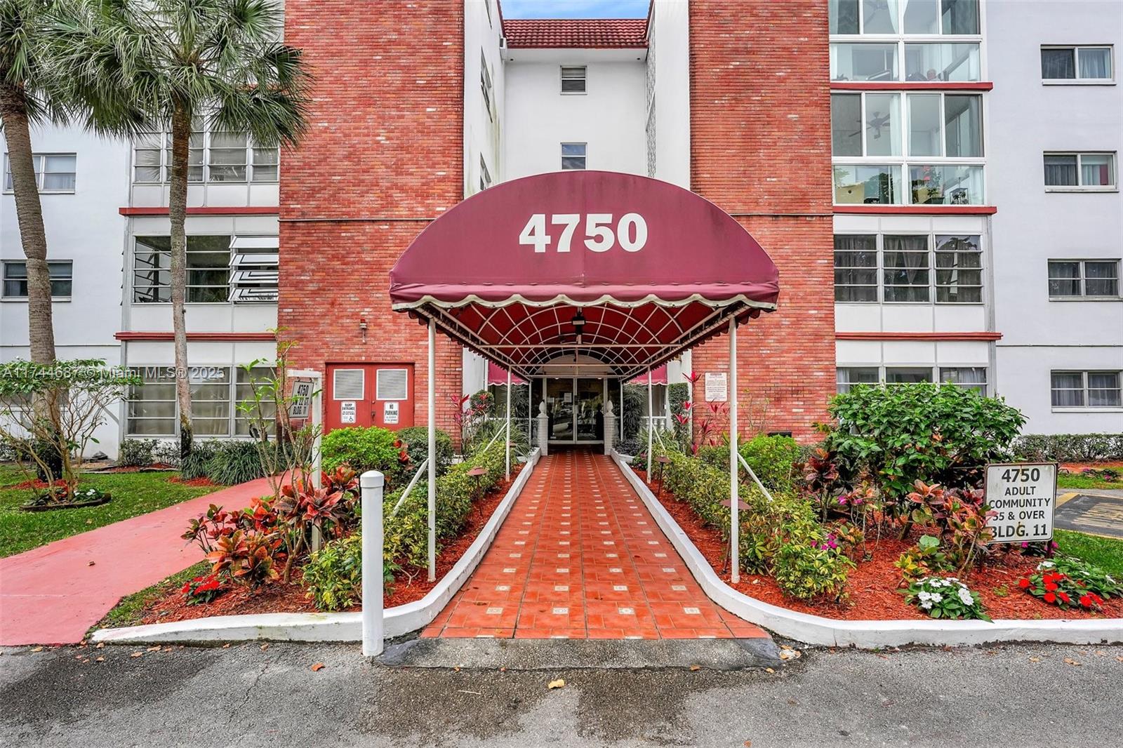 CASTLE APARTMENTS 11 COND - Residential