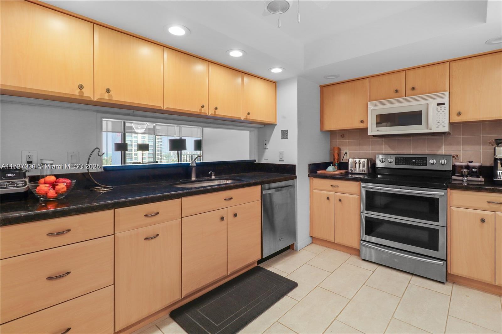 4750 S Ocean Blvd PH2