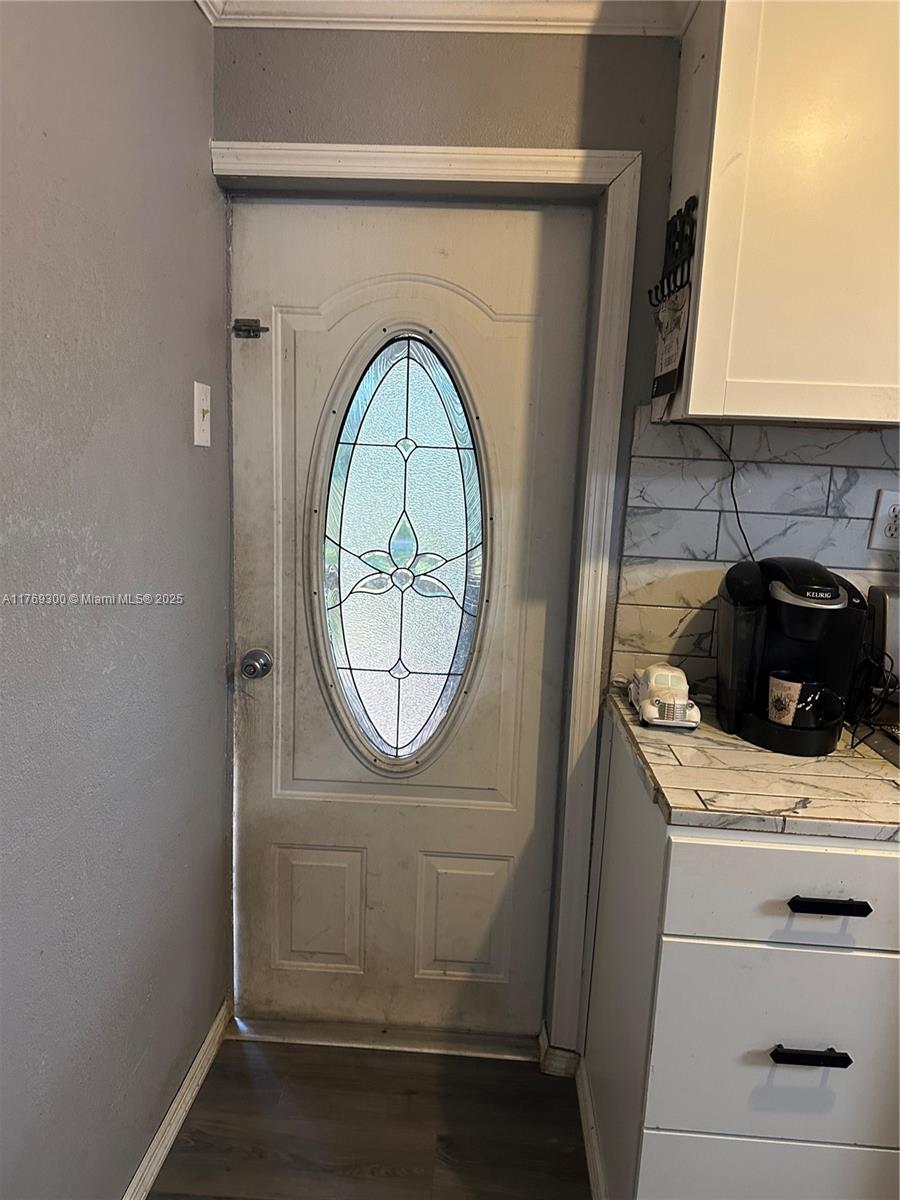 2/1 Mobile Home. Shown by appointment only.