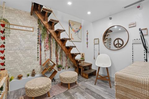 8750 W Flagler St 2 Miami FL 33174