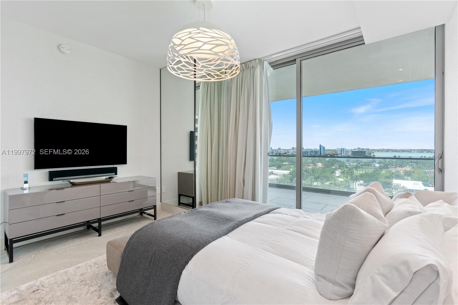 OCEANA BAL HARBOUR CONDO - Residential Lease