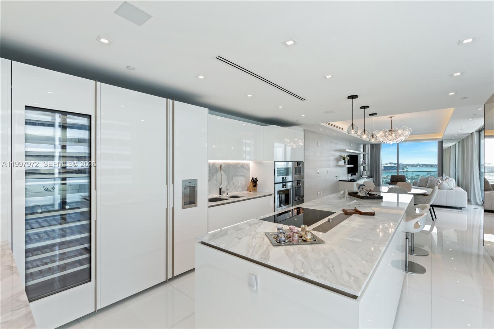 OCEANA BAL HARBOUR CONDO - Residential Lease