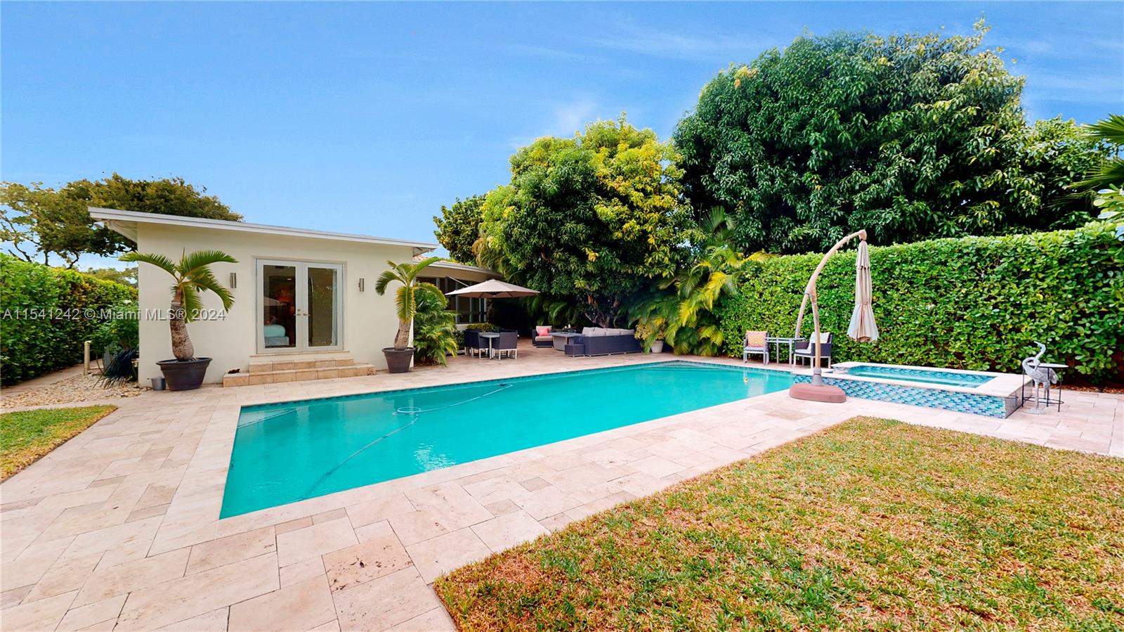 NORMANDY GOLF COURSE - Residential