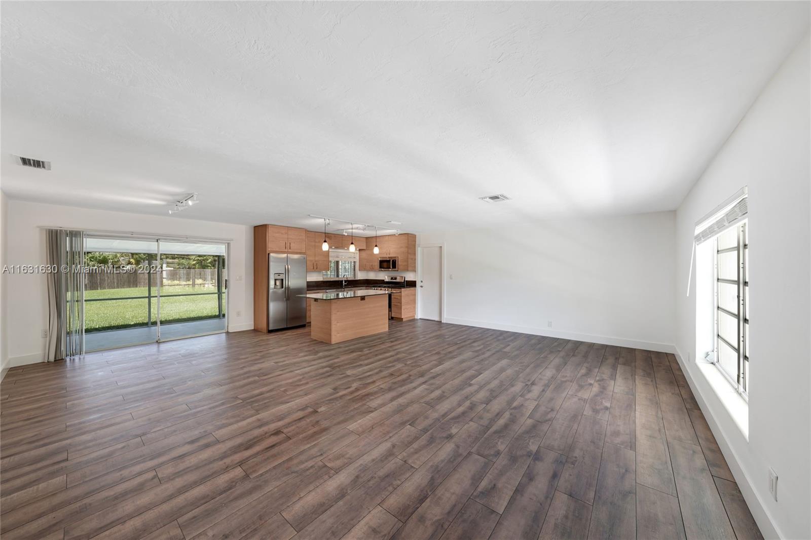 KENDALE SOUTH SEC 2 PART - Residential Lease