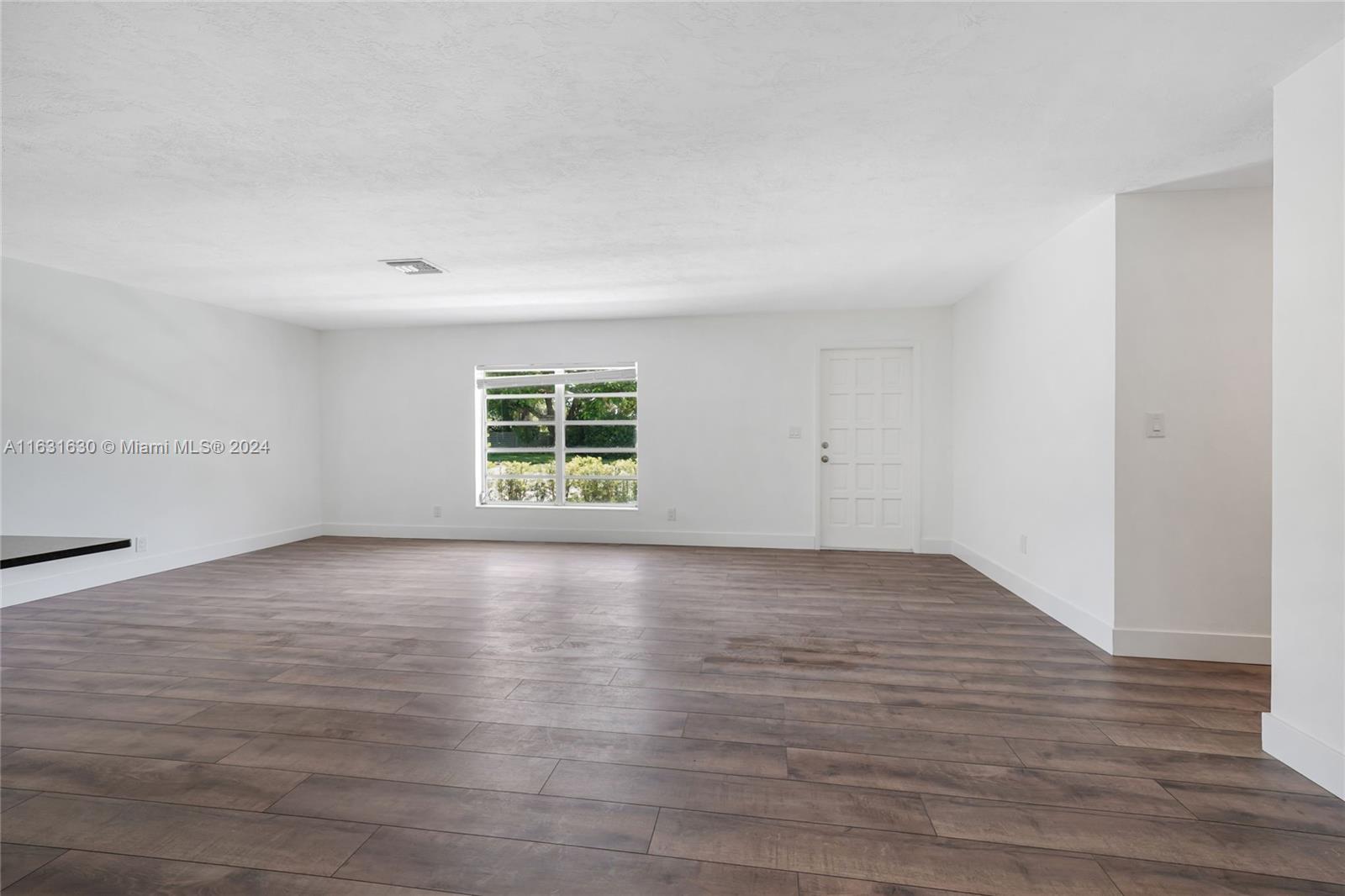 KENDALE SOUTH SEC 2 PART - Residential Lease