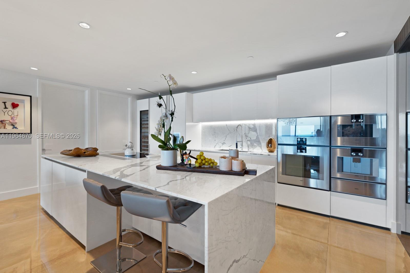 OCEANA BAL HARBOUR CONDO - Residential