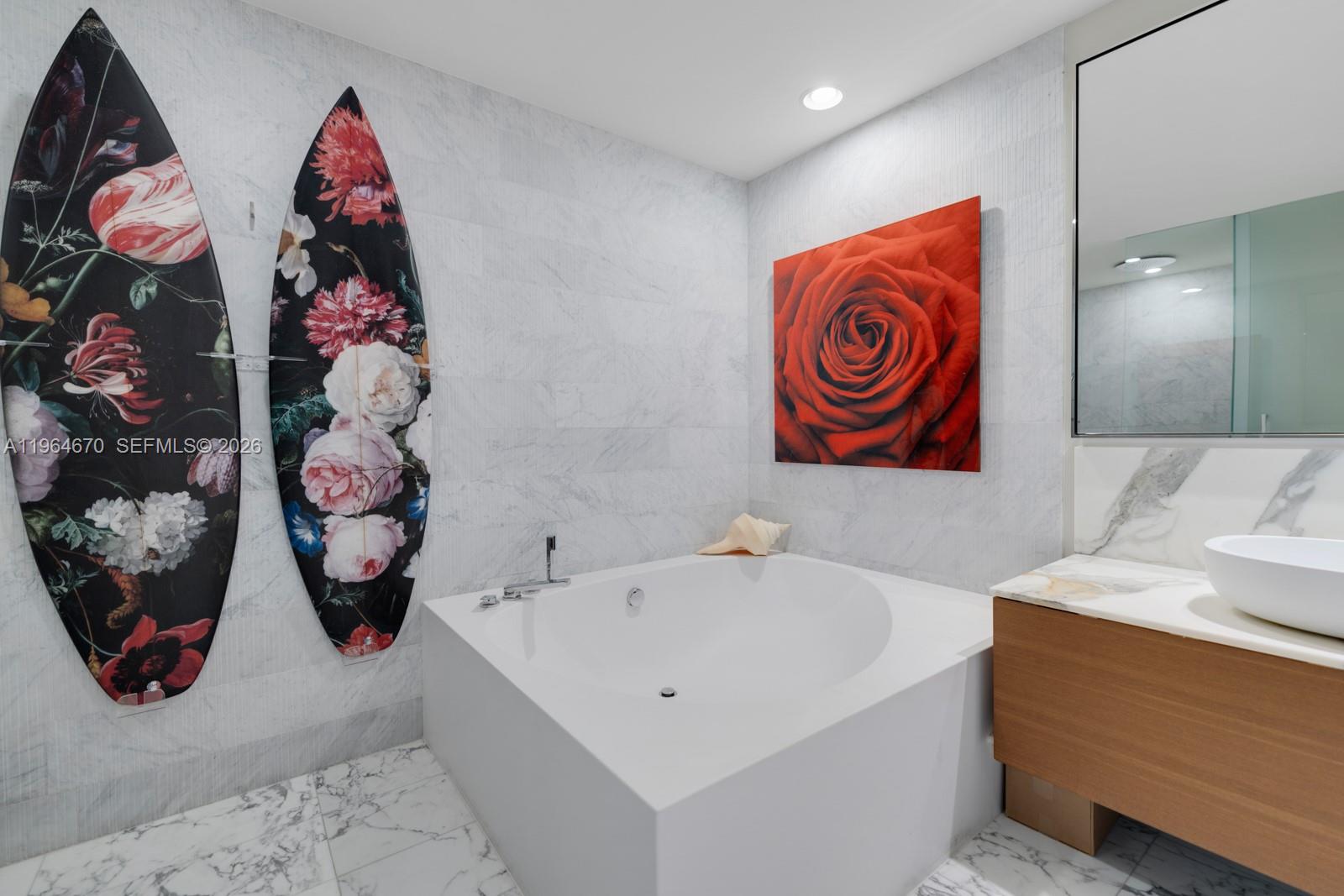 OCEANA BAL HARBOUR CONDO - Residential