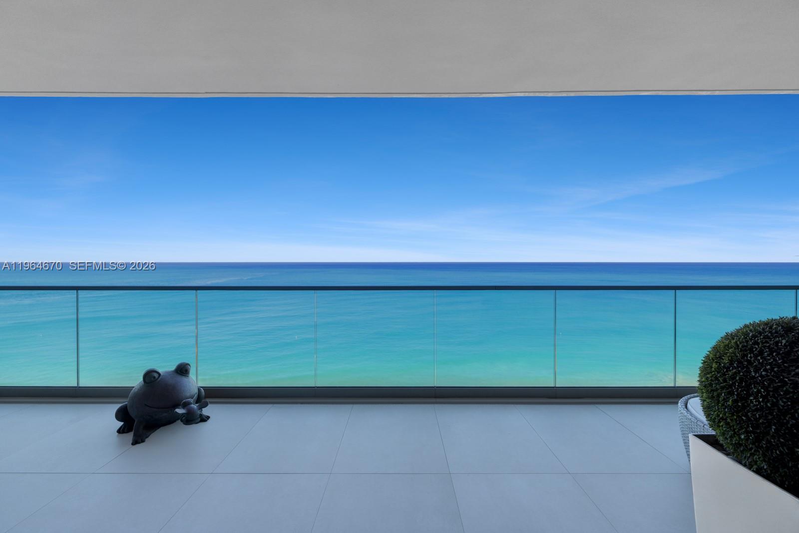 10201 Collins Ave 1706