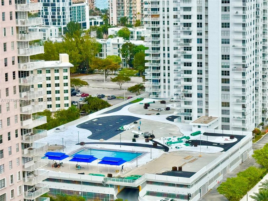 Winston Towers 400 2/2 condo in the heart of Sunny Isles Beach. Besides location, walking distance to the beach, shops restaurants this property is completely remodeled, new impact windows, view. Take a look at the pictures and schedule a showing. See you soon.