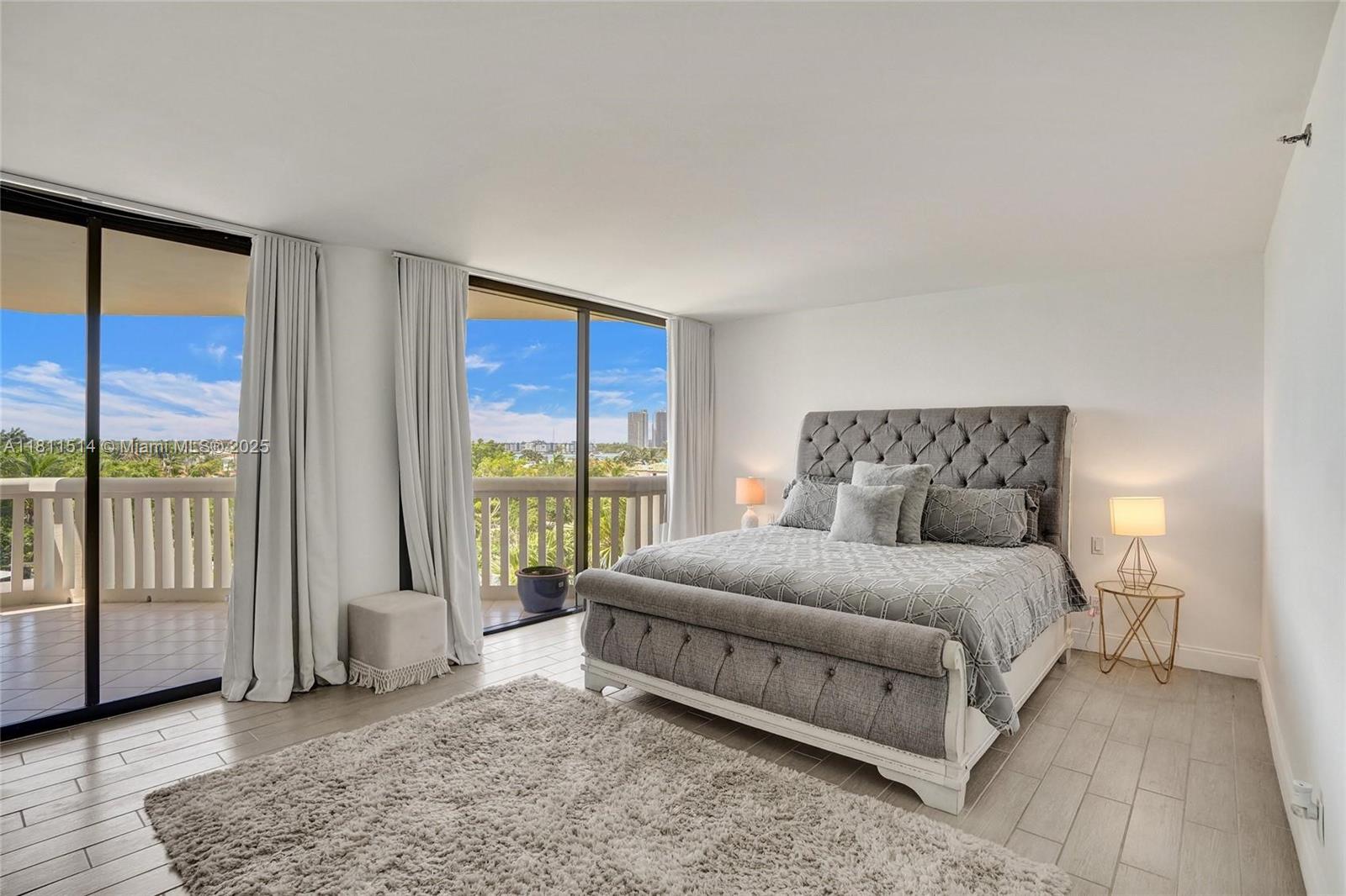 1000 ISL BLVD WILLIAMS IS - Residential Lease