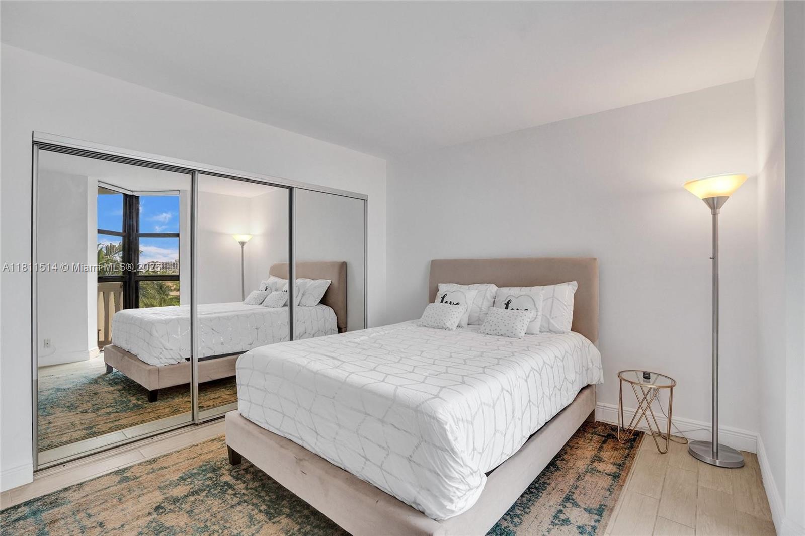 1000 ISL BLVD WILLIAMS IS - Residential Lease