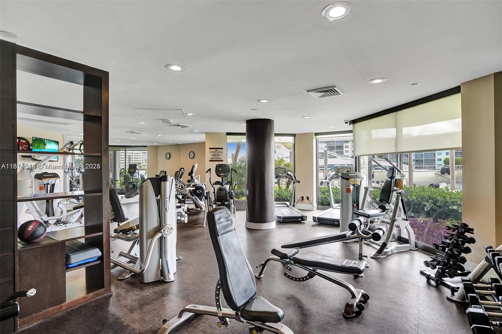 1000 ISL BLVD WILLIAMS IS - Residential Lease