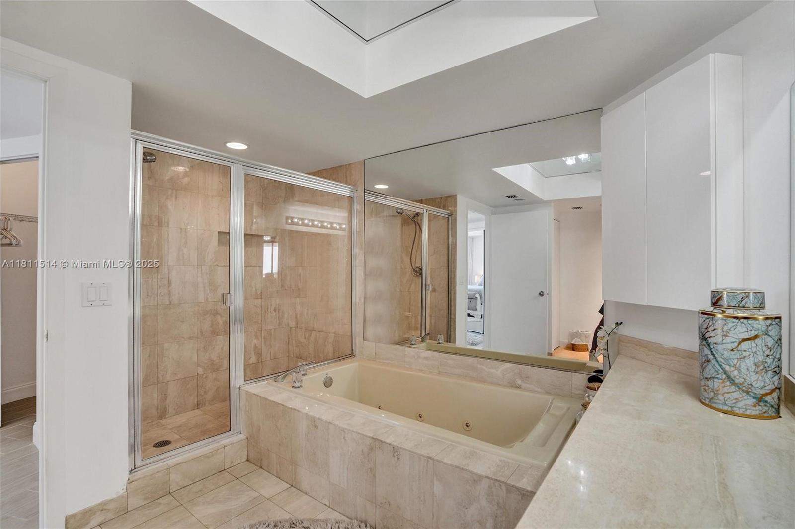 1000 ISL BLVD WILLIAMS IS - Residential Lease