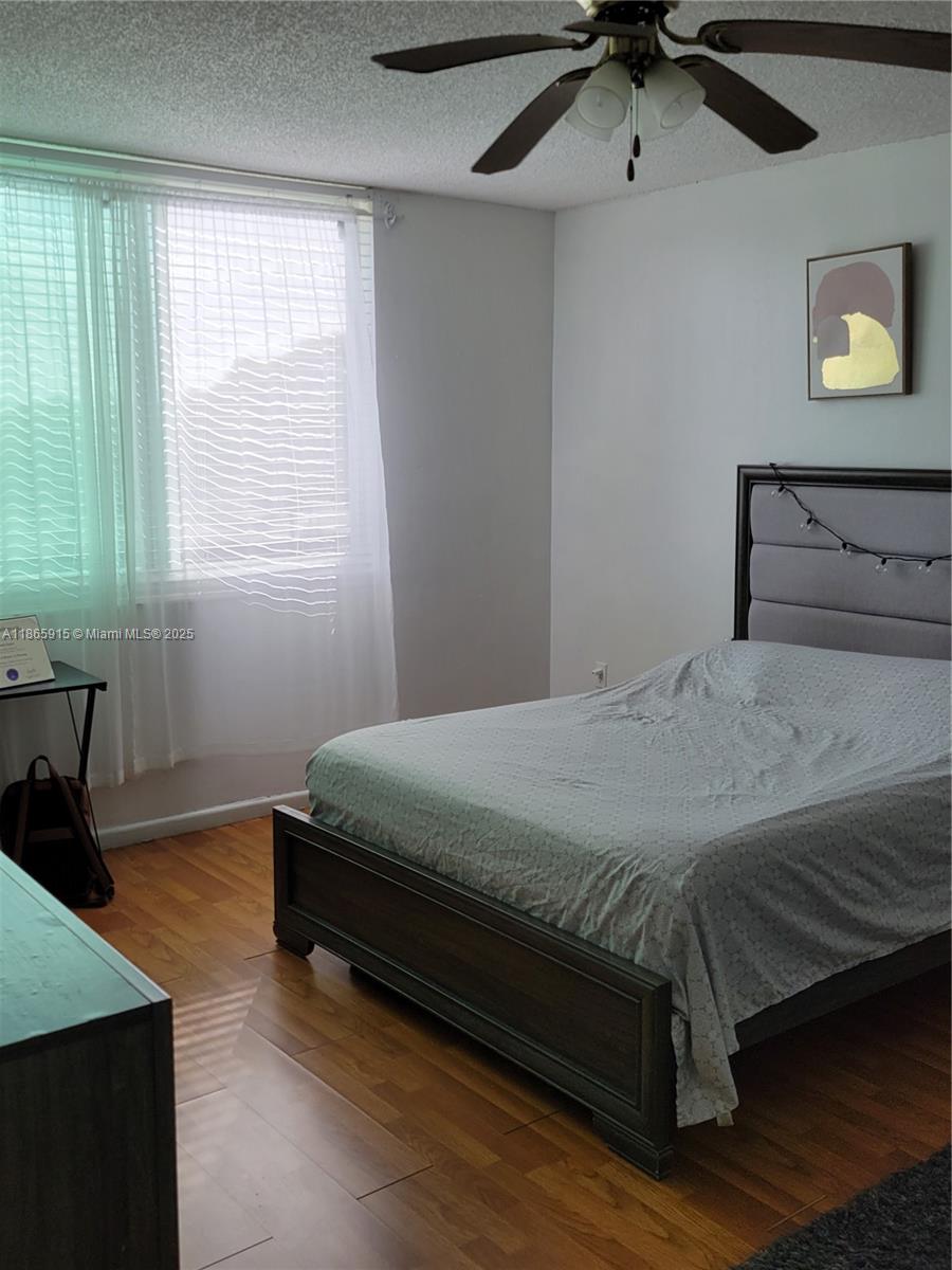 HILLCREST EAST NO 20 COND - Residential