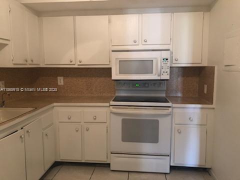 919 Hillcrest Dr 306