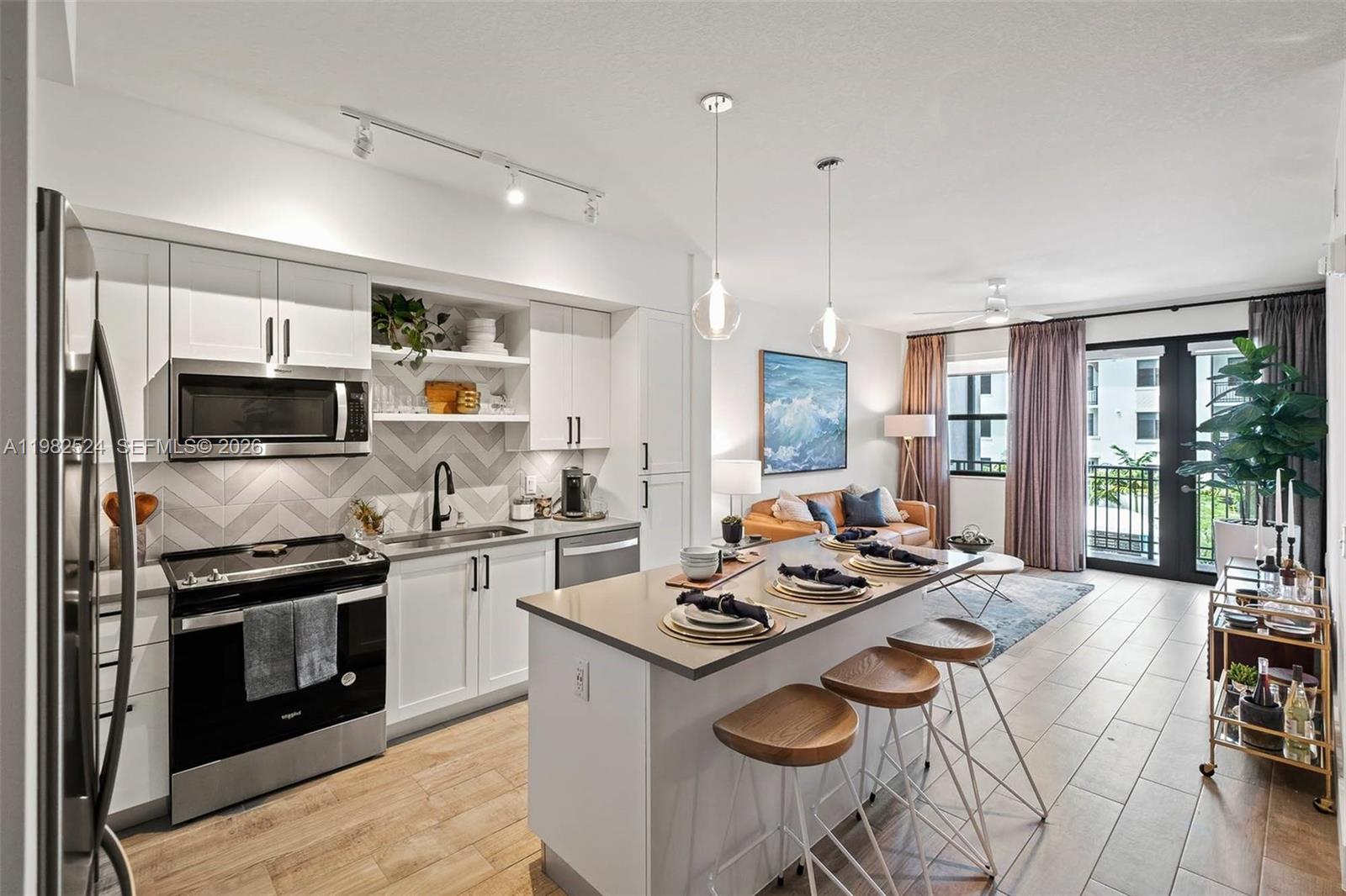 MONTERRA PLAT - Residential Lease