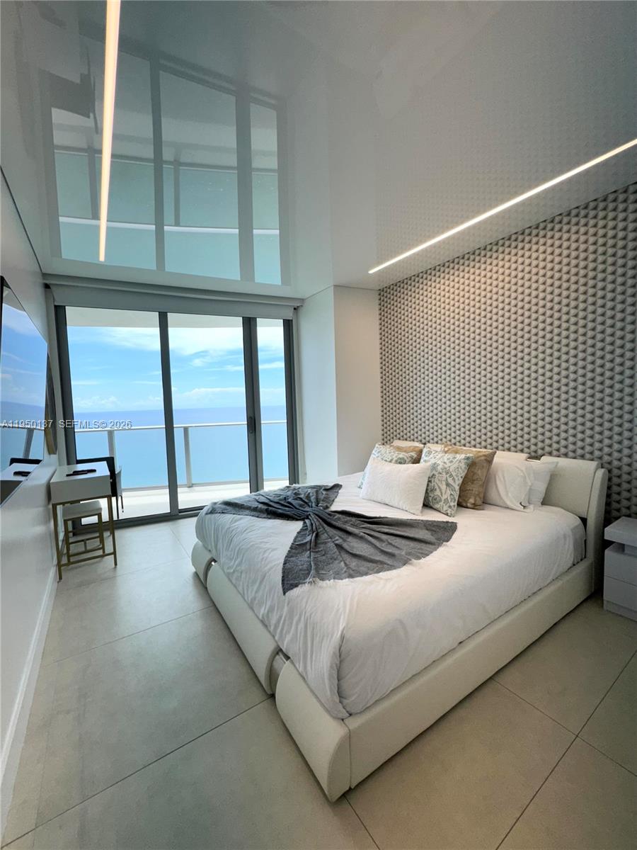 4111 SOUTH OCEAN DRIVE CO - Residential