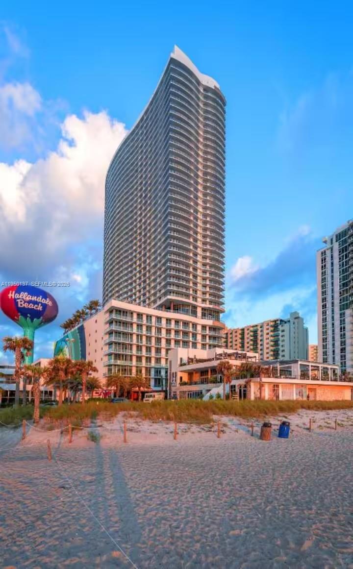 4111 SOUTH OCEAN DRIVE CO - Residential