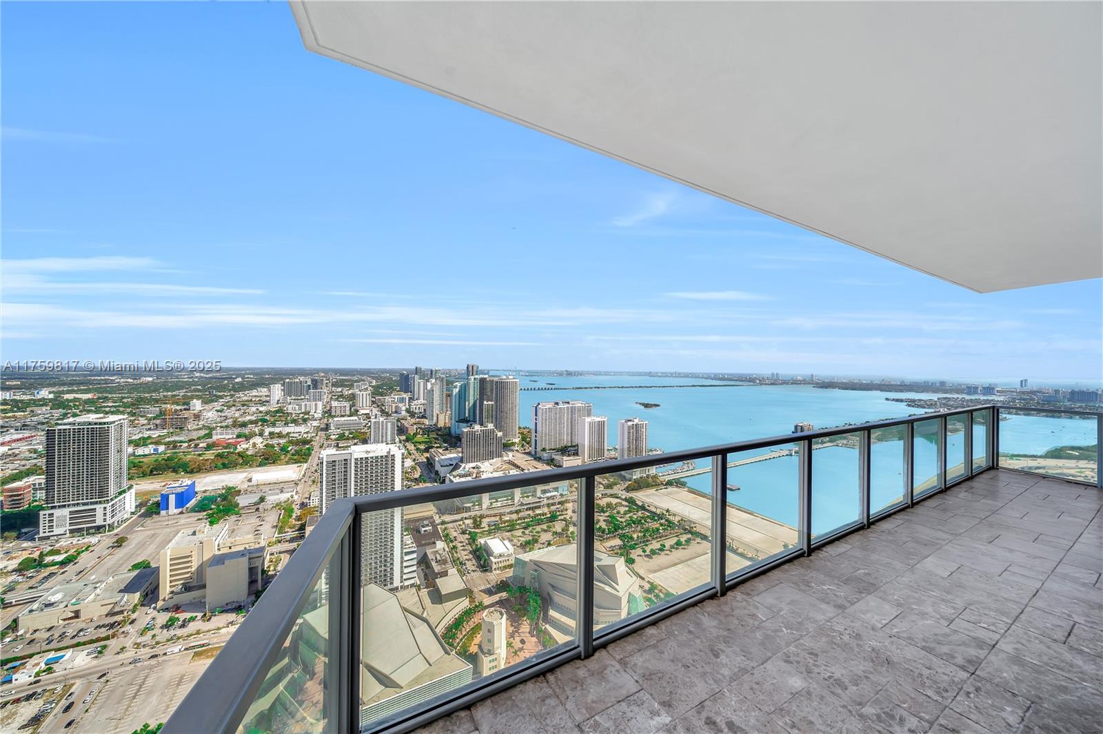 1100 Biscayne Blvd 6005, Miami, Broward County, Florida - 2 Bedrooms  
3 Bathrooms - 