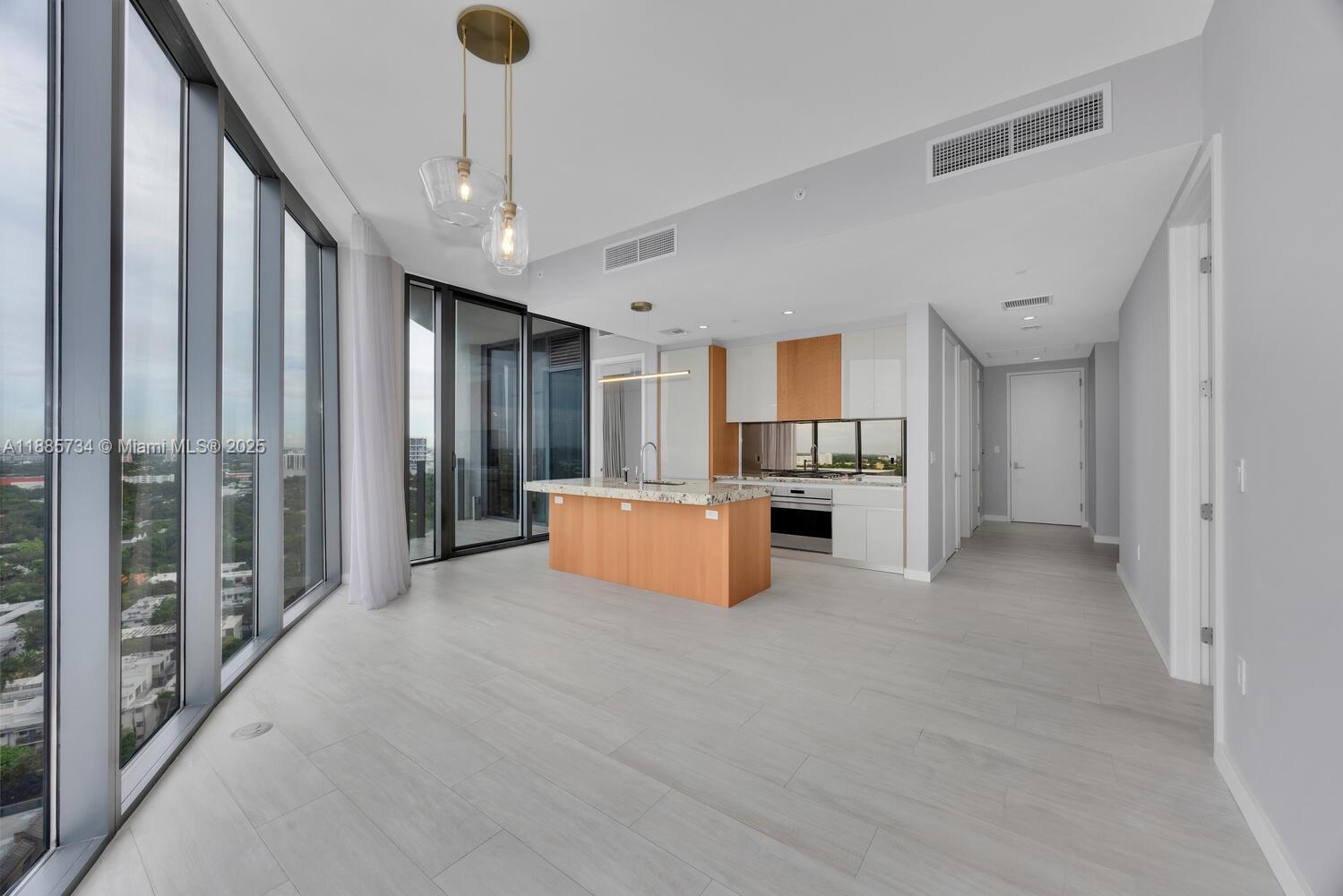 2831 S Bayshore Dr 2008