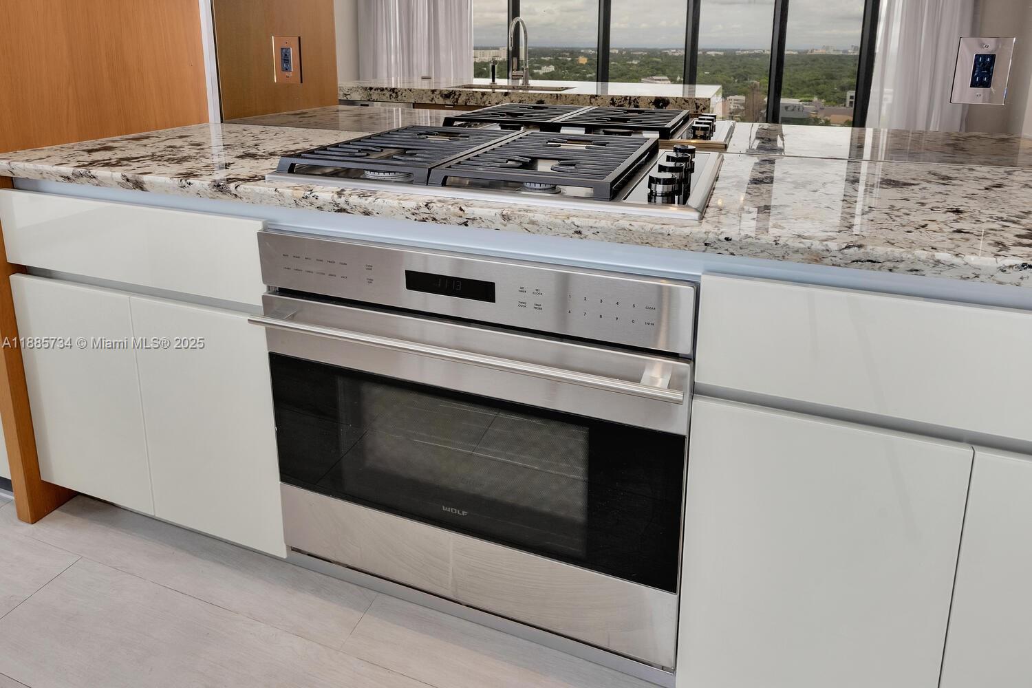 CLUB RESIDENCES AT PARK G - Residential