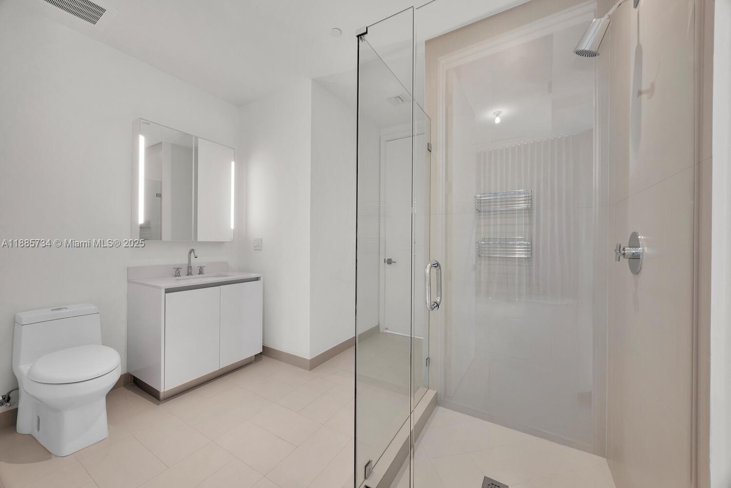 CLUB RESIDENCES AT PARK G - Residential