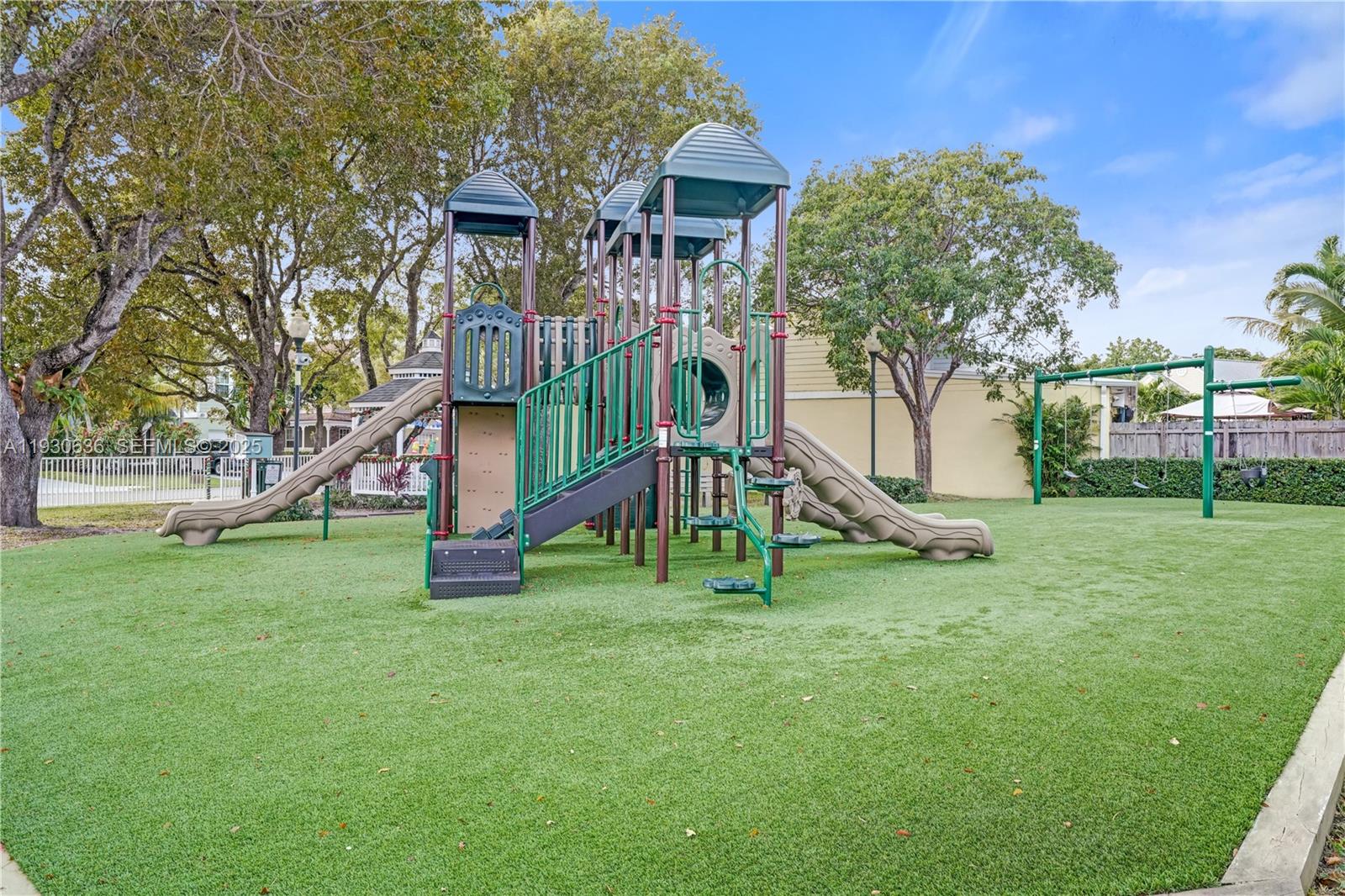 TOWNGATE SOUTH SEC 3 - Residential