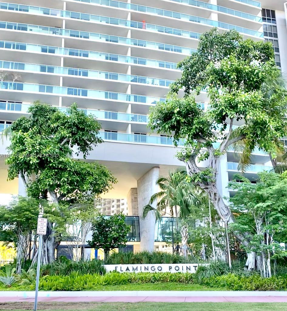 FLAMINGO SOUTH BEACH I CO - Residential Lease