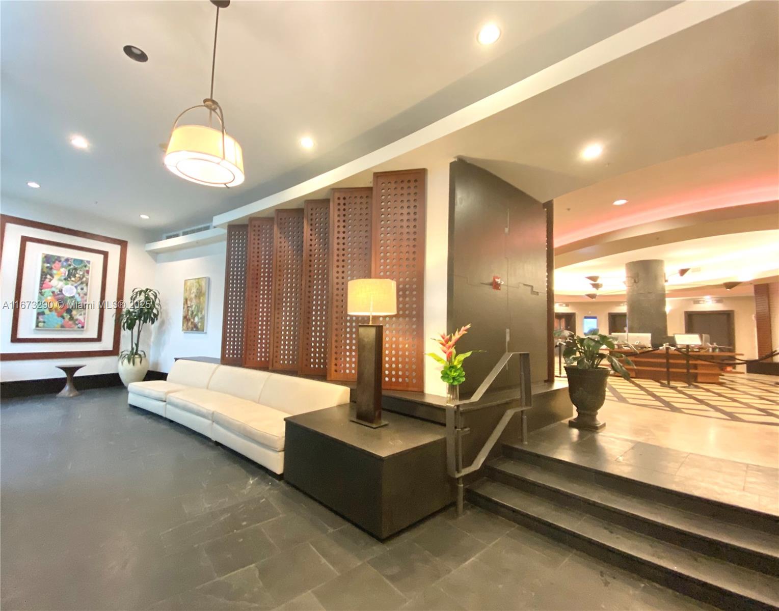 FLAMINGO SOUTH BEACH I CO - Residential Lease